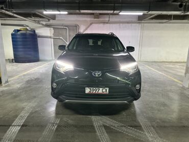 Toyota: Toyota RAV4: 2018 г., 2.5 л, Автомат, Гибрид, Кроссовер