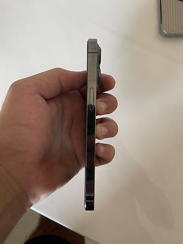 ayfon es: IPhone 13 Pro, 256 GB, Graphite, Face ID — 3