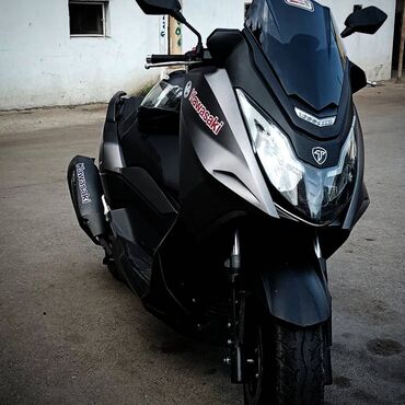 мопет: Kawasaki - Tmax, 150 см3, 2024 год, 8000 км