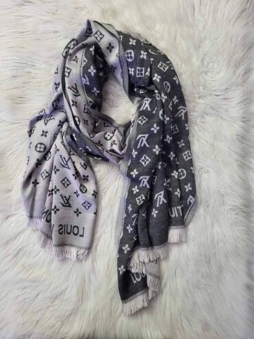 Marame: Ešarpe 2500 din na lalafo.rs — 1 Marame: Ešarpe 2500 din — 1