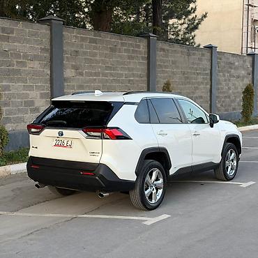 voxy noah: Toyota RAV4: 2020 г., 2.5 л, Гибрид — 5