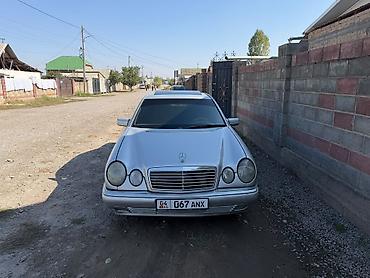 Mercedes-Benz E-Class: 1997 г., 2.3 л, Автомат, Газ, Седан