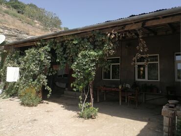 zığda satılan həyət evləri: Zığ qəs. 4 otaqlı, 118 kv. m, Orta təmir