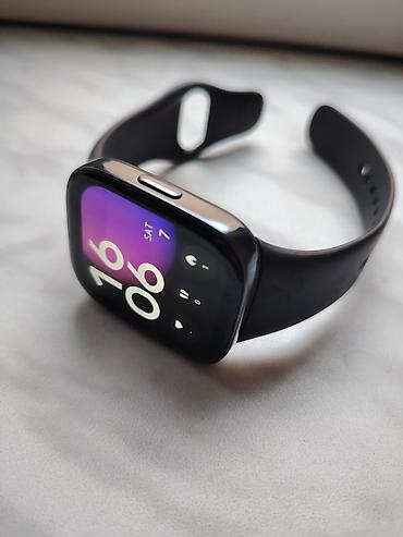 smart telecom: Ağıllı saat – qara silikon qayışlı, kvadrat toxunma ekranlı model — 1