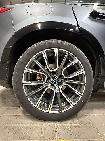 сколько стоит tesla: Электромобиль кросс-купе, серый металлик Основные особенности: - — 10