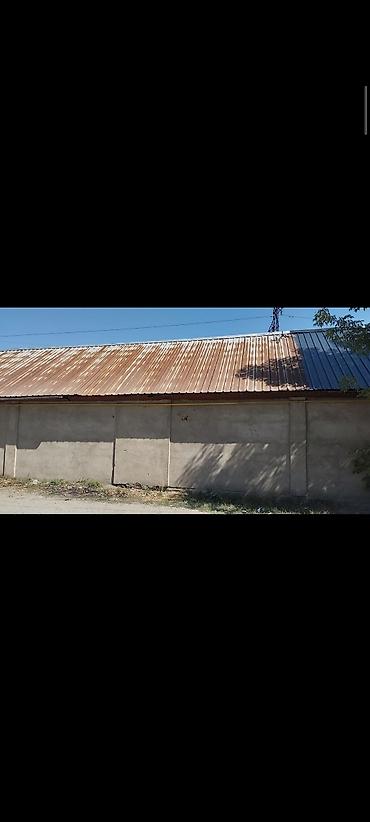 Кровля крыши: Предлагаются услуги по покраске крыш различных типов. Включает — 4