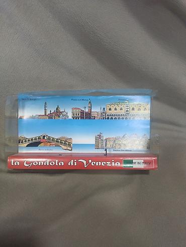 Heykəlciklər: Məhsul: Venesiya gondolu suveniri – “La Gondola di Venezia” Mənşə — 8
