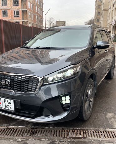 Kia: Продаю Kia Sorento в исключительном состоянии 2018г 2.0 кореец пробег