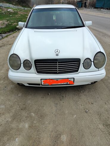 продаю мерс 1320: Mercedes-Benz 240: 1998 г., 2.4 л, Автомат, Бензин, Седан