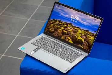 i3 4 cü nsil: İşlənmiş Lenovo IdeaPad, 15.6 ", Intel Core i3, 256 GB