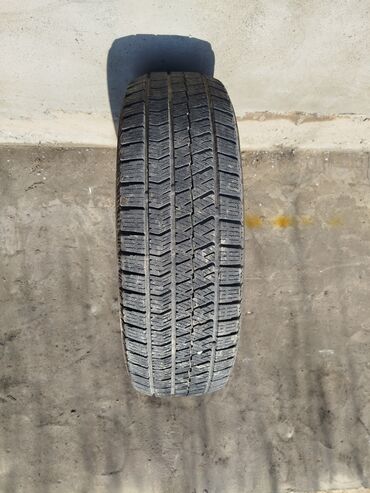 липучка 17565 r14: Шины 185 / 65 / R 15, Зима, Б/у, 1 шт, Легковые, Япония, Bridgestone