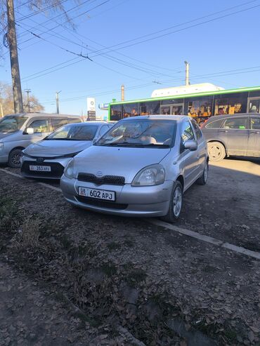 на vitz: Toyota Vitz: 2000 г., 1.3 л, Автомат, Бензин, Хэтчбэк