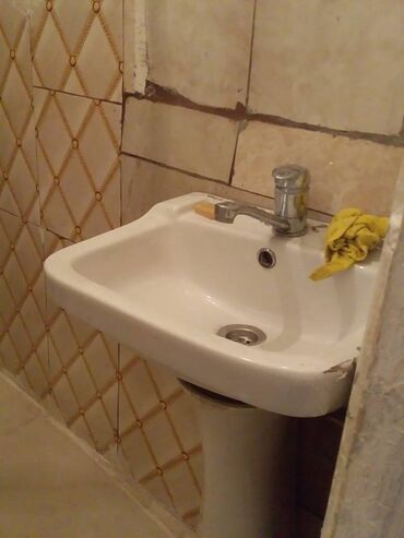 Köhnə tikili: Bakı, 3 otaqlı, Köhnə tikili, 50 kv. m — 15