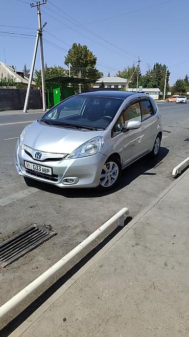авто для такси: Honda Fit: 2011 г., 1.5 л, Вариатор, Гибрид, Седан — 1