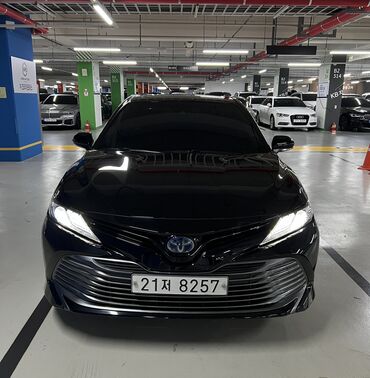 Toyota: Toyota Camry: 2019 г., 2.5 л, Гибрид, Седан