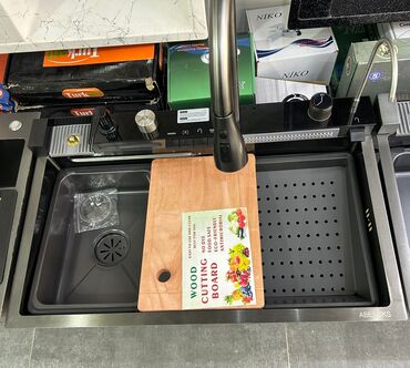 Аксессуары для кухни: Mətbəx lavabosu üçün nəzərdə tutulmuş çoxfunksiyalı kəsici taxta. Bu