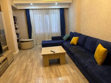 писменный стол: Künc divan, Qonaq otağı üçün, Açılan