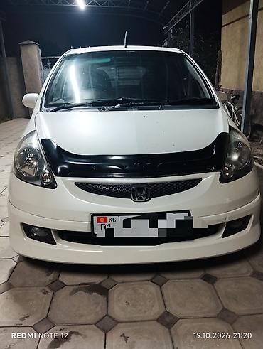 100 с4: Honda Fit: 2004 г., 1.3 л, Автомат, Бензин, Хэтчбэк — 8