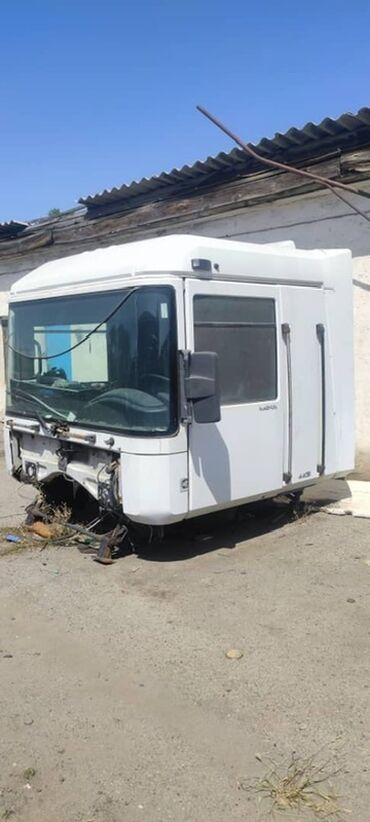 вкладыш мотора: Кабина Renault Колдонулган, Оригинал