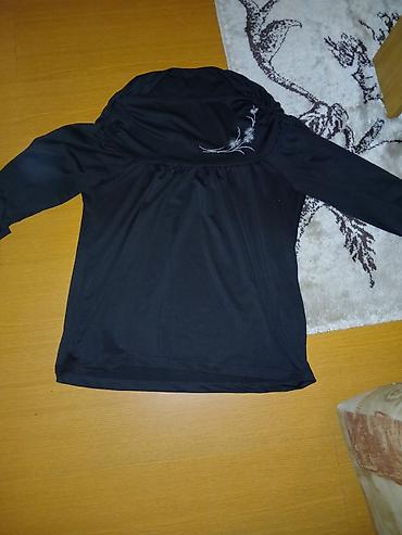 Donji deo: Ženske trenerke i haljina – set različitih komada 1) Crne sportske — 15