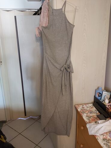 haljina koja se veze na vise nacina: XL (EU 42), bоја - Siva, Drugi stil, Na bretele