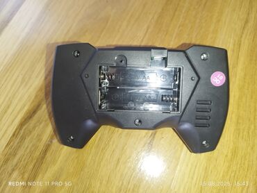 Oyuncaqlar: Mavi və qara rənglərdə olan bu akrobat avtomobili həm uzaqdan — 6