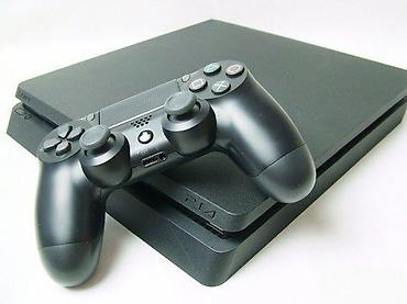 igrice za decu: U ponudi Sony Playstation 4 sa naslova. Konzola je kao NOVA! Čipovana — 9