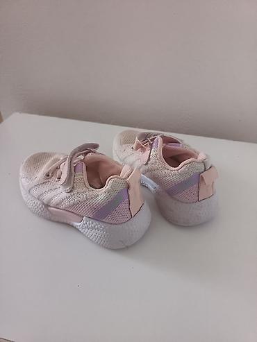 shearling jakne: Patikice 26 br Nošene par puta u dobrom stanju Sve slikano 800 din — 1