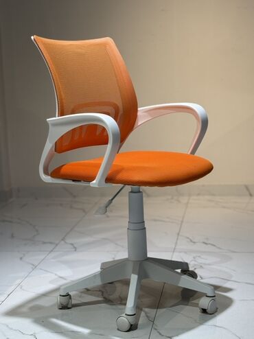 Офисные кресла: Офисное кресло, Новый, С колесиками, цвет - Розовый, В рассрочку, Бесплатная доставка — 36