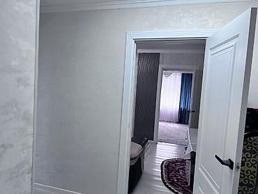 токмак: 3 комнаты, 55 м², 5 этаж, Свежий ремонт — 6