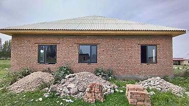 сдаю дом на длительный срок: Продаётся кирпичный жилой дом. Описание: - одноэтажный дом - стены из — 1