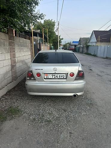 bmw e530: Lexus IS: 2002 г., 2 л, Механика, Бензин, Седан — 2