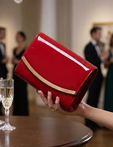 Personal Items: Elegantna damska večernja torbica (clutch) - Boja: intenzivno crvena — 1