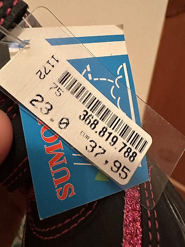 Детская обувь: 1. Кожанные сапоги на девочку, размер 23 (2-3года). Сезон осень-весна — 9