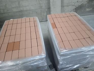 Kərpiclər: Vibropress daş səki plitələri Məhsul: Beton vibropress səki plitələri — 36