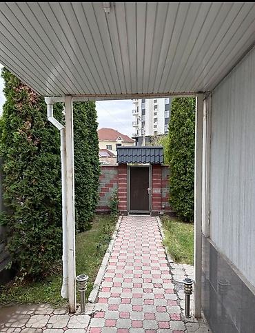 Долгосрочная аренда домов: 310 м², 7 комнат — 7