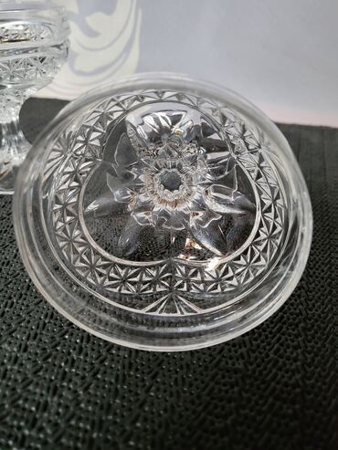 Čaše: Casice kristal Zajecar za zestoko pice iz 70ih. Casice su perfektne ( — 12