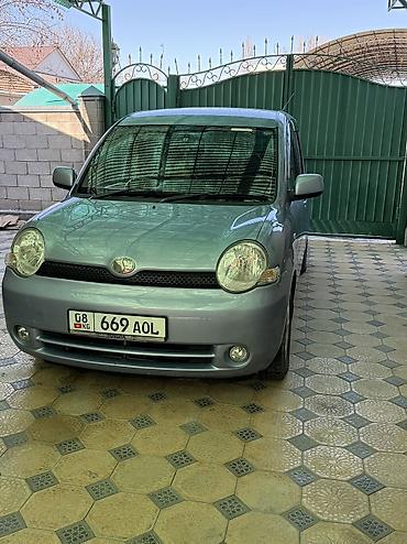 Toyota: Toyota Sienta: 2004 г., 1.5 л, Вариатор, Бензин, Минивэн — 1