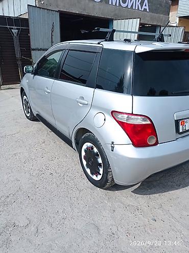 Scion: Toyota Ist: 2002 г., 1.3 л, Автомат, Газ, Хэтчбэк — 4