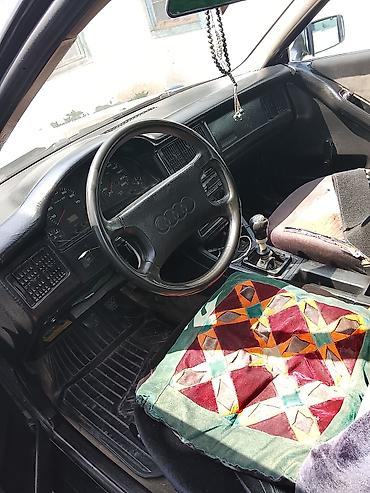 заз 986: Audi 80: 1988 г., 1.8 л, Механика, Бензин, Седан — 3