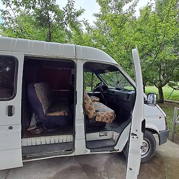 r15 at: Ford Transit: 1993 г., Бус — 4