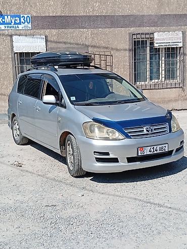 tayota funcargo: Toyota Ipsum: 2004 г., 2.4 л, Механика, Бензин, Минивэн — 1