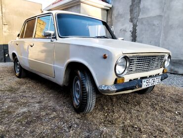 VAZ (LADA): VAZ (LADA) 2111: 1.5 l | 1982 il Sedan