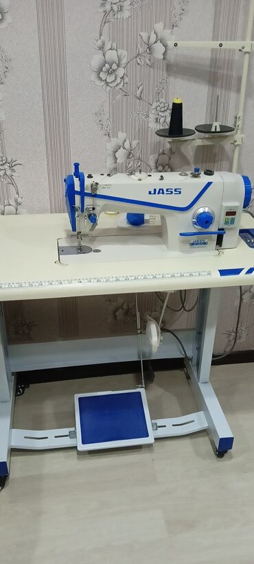 комп: Tikiş maşını Elektromexaniki
