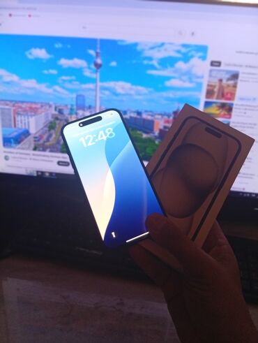 сот телефон флай: IPhone 15, 128 ГБ, Black Titanium, Гарантия, Отпечаток пальца, Беспроводная зарядка
