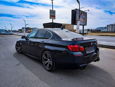 BMW: BMW 5 series: 2 l | 2015 il Sedan — 4