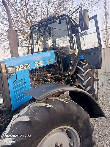 Traktorlar: Belarus MTZ 1221.2 traktor - Güclü dizel mühərrik, ön və arxa — 5