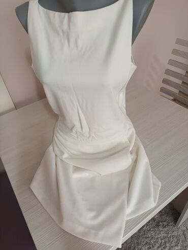 peplum haljina: M (EU 38)