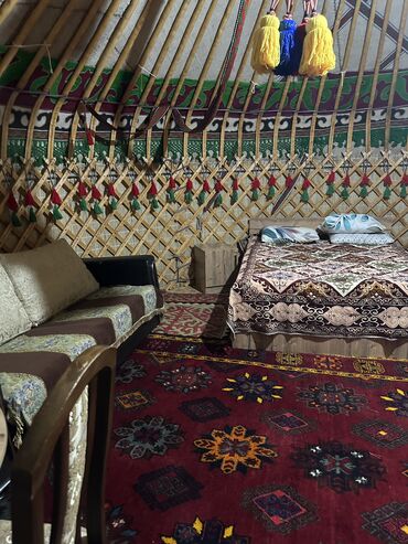 дом ак оргоо: Боз үй, Amanat yurt Коргоодогу аймак