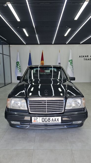 запчасть на мерс 814: Mercedes-Benz W124: 1994 г., 3.2 л, Автомат, Бензин, Седан